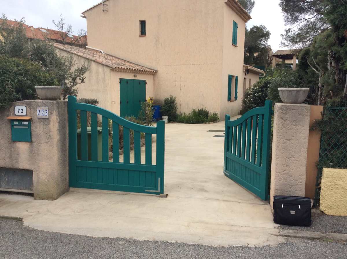entreprise installation de portes et portails à Mandelieu